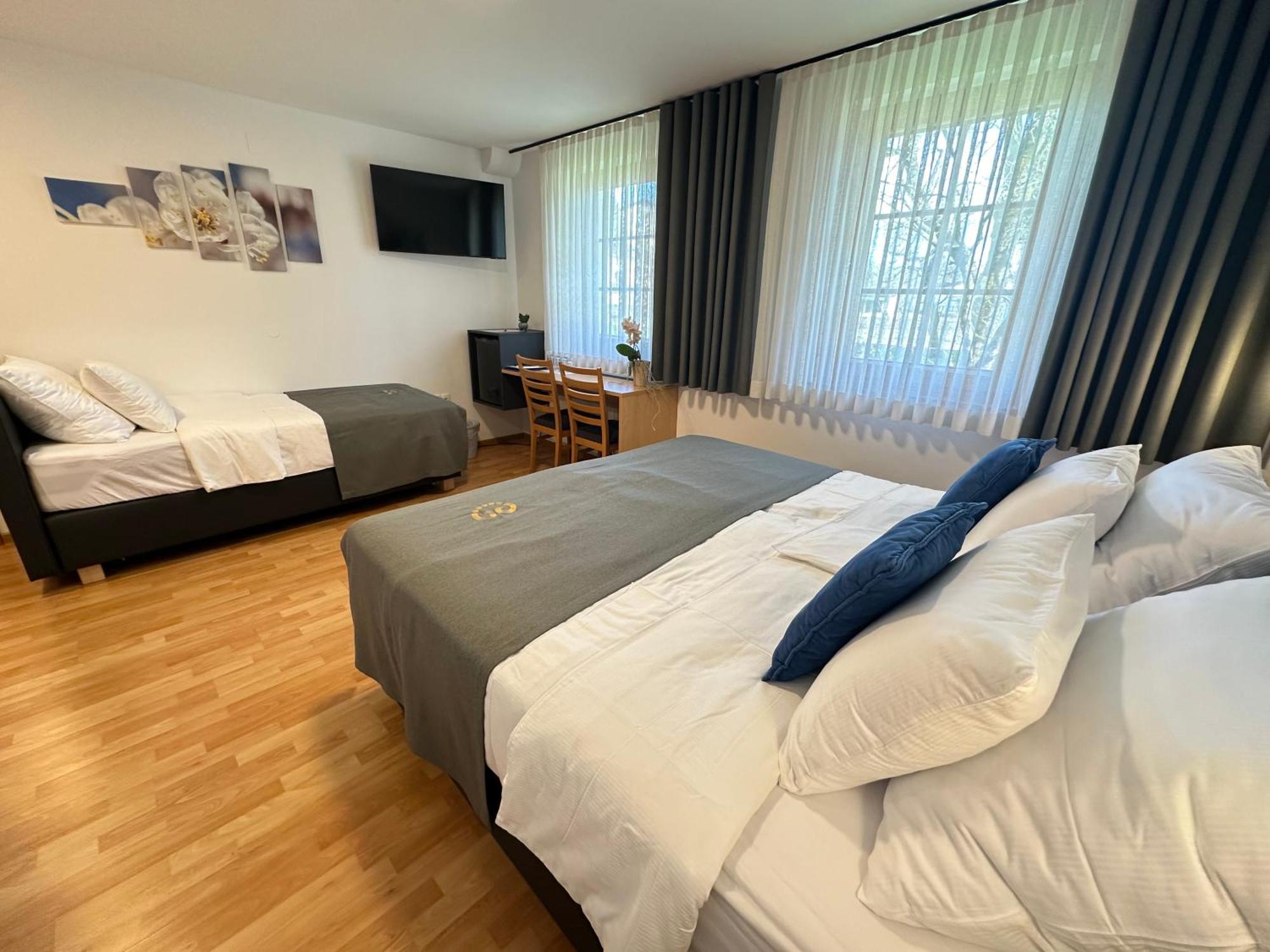 Boutique Hotel Loka Шкофья-Лока Экстерьер фото